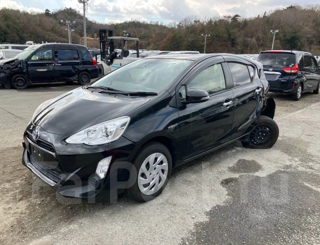 Toyota Aqua. NHP10, 1NZFXE ����