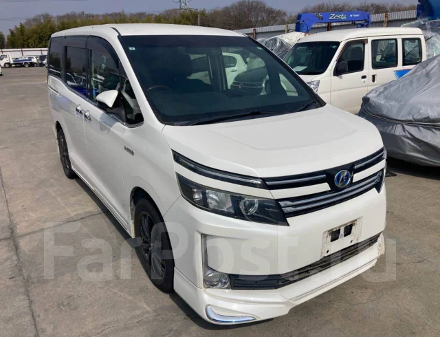 Toyota Voxy. ZWR80, 2ZRFXE ����