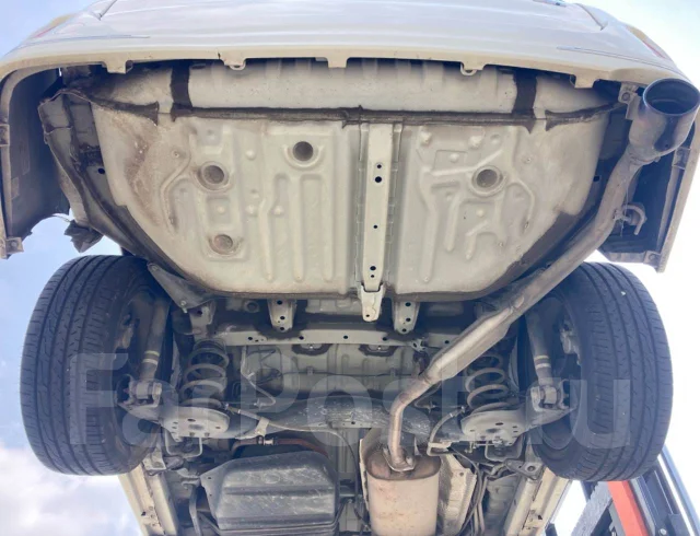 Toyota Voxy. ZWR80, 2ZRFXE ����