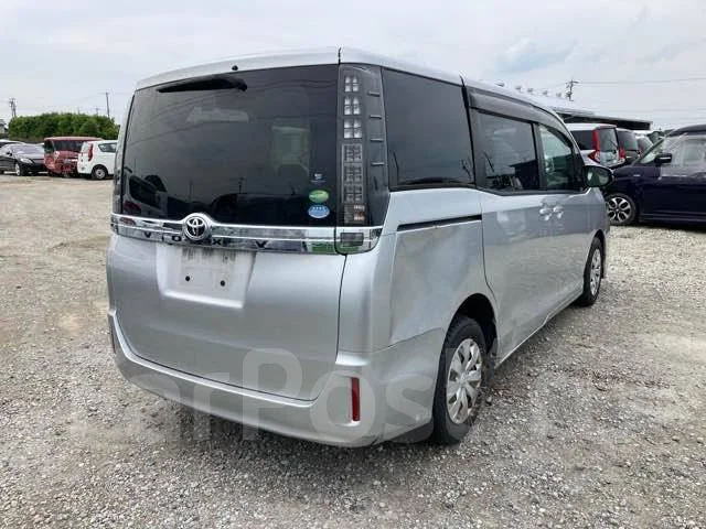 Toyota Voxy. ZRR80, 3ZRFAE ����
