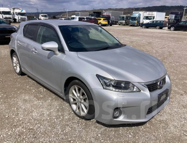 Lexus CT200h. ZWA10, 2ZRFXE ����