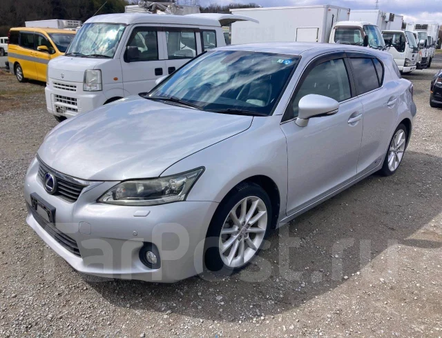 Lexus CT200h. ZWA10, 2ZRFXE ����