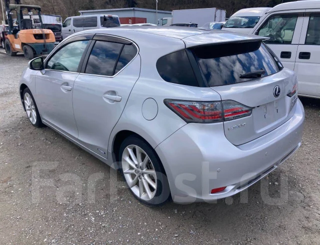 Lexus CT200h. ZWA10, 2ZRFXE ����