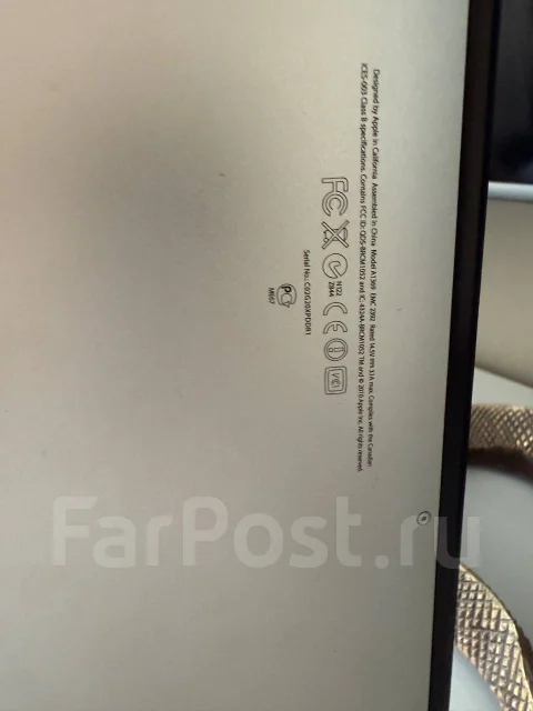 Apple MacBook Air 13 2010 Late. ��� 4 ��, WiFi: 1 ����