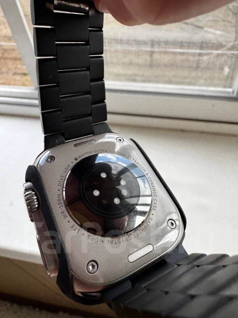 Apple Watch Ultra. GPS, NFC, SIM-�����, IP67, IP68 ����