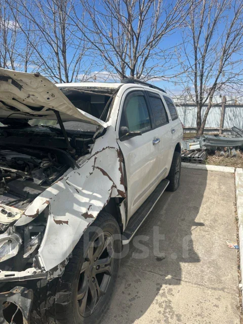 Toyota Sequoia. 3TDJY3612A5030284 ����