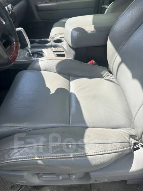 Toyota Sequoia. 3TDJY3612A5030284 ����
