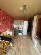 ������, ������� ���� 10. ��������, ���������, 20,4���.��., 5/5 ���� ����