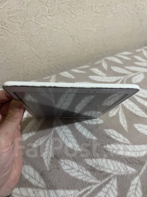 Samsung Galaxy Tab A. 9.7 ������, ������ 16 �� ����