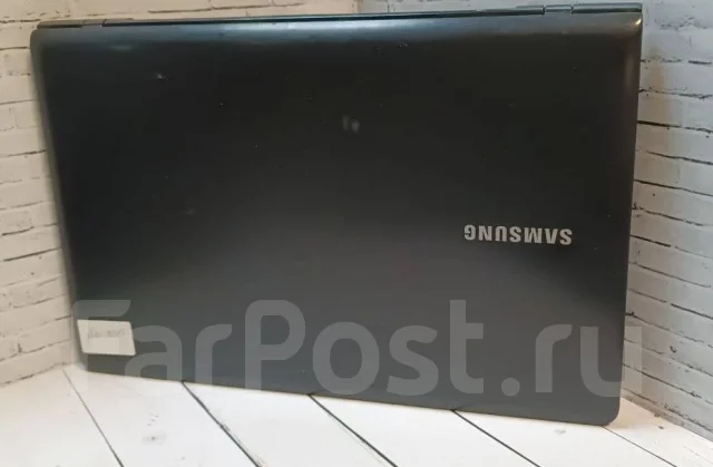 Samsung 355E5X. 15.6", ��� 6 ��, ���� 250���, WiFi: 1, Bluetooth: 1 ����