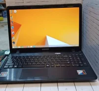 Samsung 355E5X. 15.6", ��� 6 ��, ���� 250���, WiFi: 1, Bluetooth: 1 ����