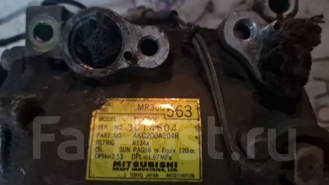 ���������� ������������ Mitsubishi Lancer 8 4D68 MR360563 ����