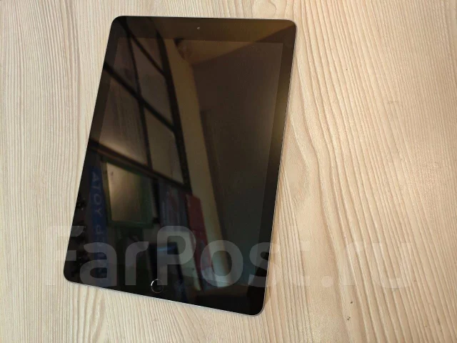 Apple iPad 6. 9.7 ������, ������ 128 �� ����
