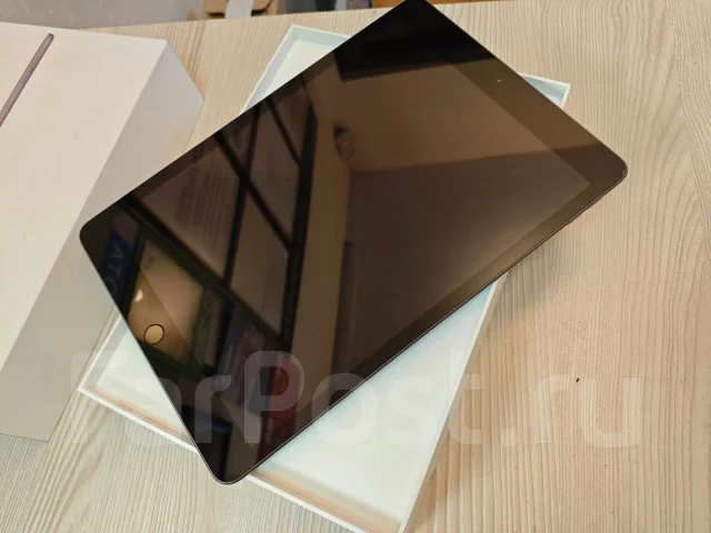 Apple iPad 7. 9.7 ������, ������ 32 �� ����