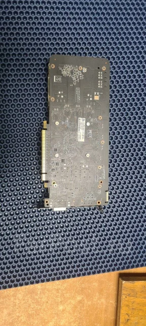 Radeon R9 270X ����