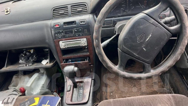 Nissan Cefiro. VQ20 ����