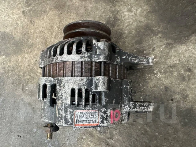��������� Mitsubishi Fuso Canter ME200699 ����