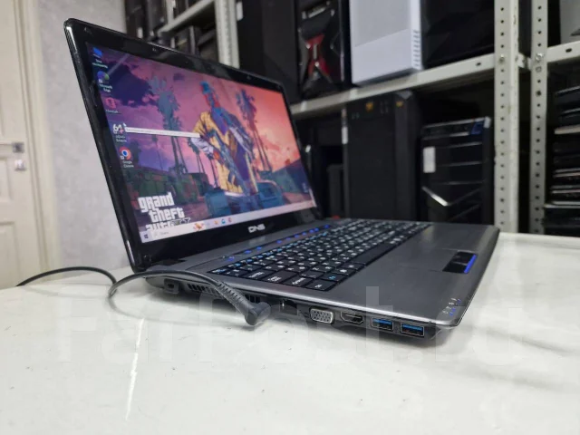 DNS. 15.6", 3,2����, ��� 8 ��, ���� 500���, WiFi: 1, Bluetooth: 1 ����