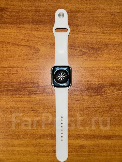 Apple Watch Series 8. GPS ����