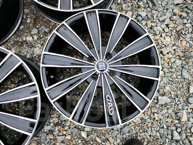 Garson Glaive. 5.5x17", 4x100, ET45 ����
