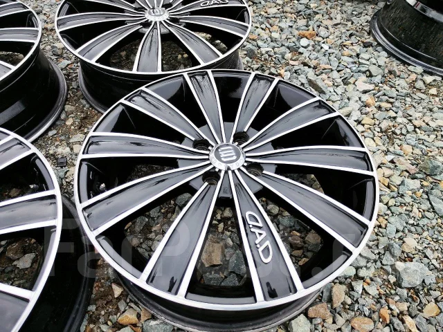 Garson Glaive. 5.5x17", 4x100, ET45 ����