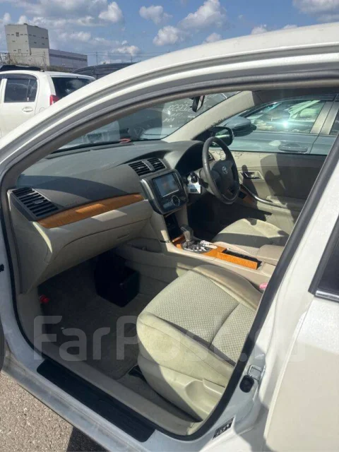 Toyota Premio. ZRT260, 2ZR ����