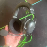Razer BlackShark V2 X ����