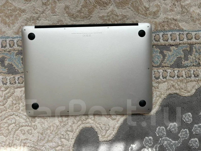 Apple MacBook. WiFi: 1, Bluetooth: 1 ����