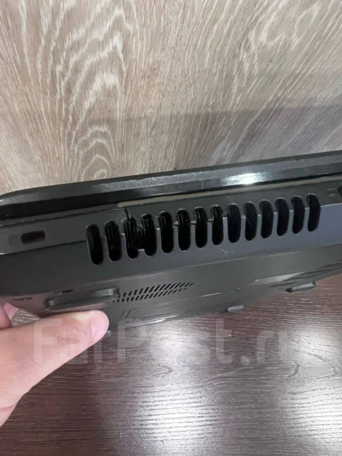 Acer Aspire 7750G. 17.3", 2,4����, ��� 4 ��, ���� 512���, WiFi: 1, Bluetooth: 1 ����