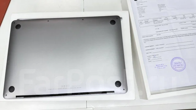Apple MacBook Pro 13 2020 Late. 13.3", ��� 8 ��, ���� 256���, WiFi: 1, Bluetooth: 1, ����������� �� 8��. ����