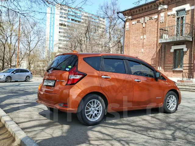 Nissan Note. ��������, 1.0 (79��.�.), ������, 109 665����. �� ����