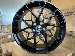 RAYS. 8.5x19", 5x112, ET35, �� 66,5���. ����