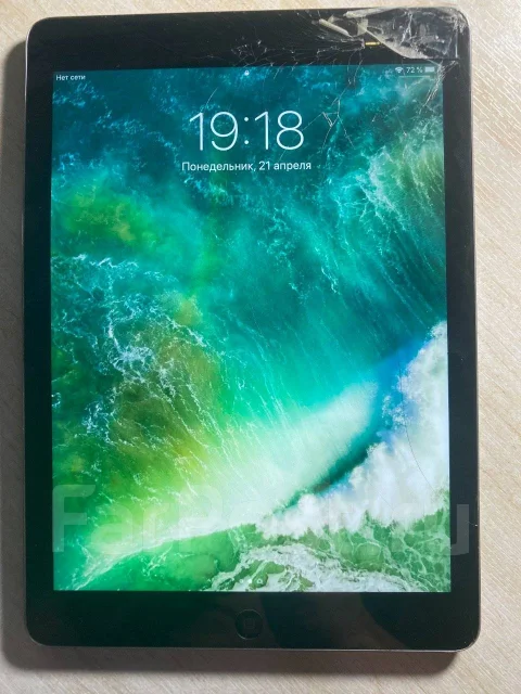 Apple iPad Air. 9.7 ������, ������ 16 �� ����