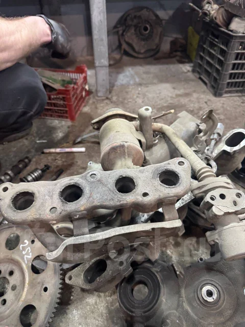 Toyota Ractis. 2SZ ����