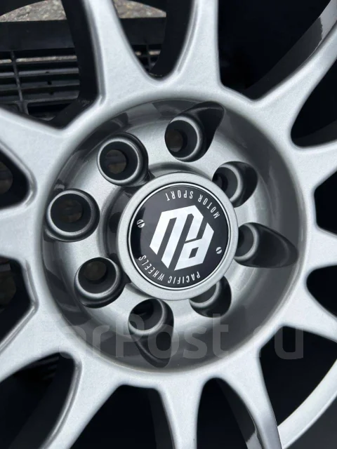 WorldWheels. 7.0x16", 4x100, 4x114.3, ET35, �� 73,1���. ����