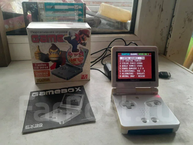 Nintendo Game Boy Advance SP ����