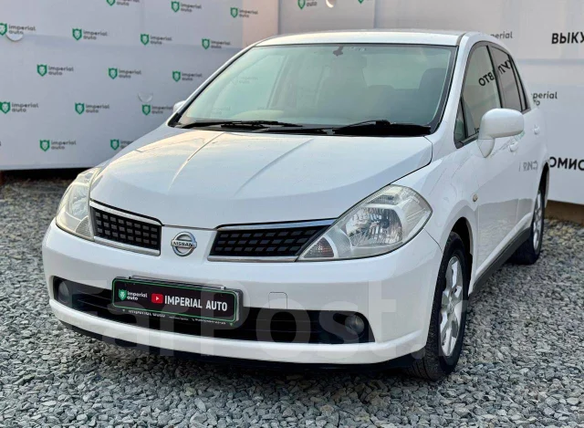 Nissan Tiida Latio. �������, 4wd, 1.5 (109��.�.), ������, 165 000����. �� ����