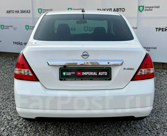 Nissan Tiida Latio. �������, 4wd, 1.5 (109��.�.), ������, 165 000����. �� ����