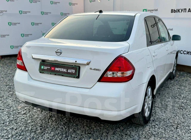 Nissan Tiida Latio. �������, 4wd, 1.5 (109��.�.), ������, 165 000����. �� ����
