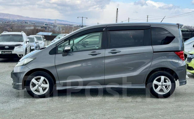 Honda Freed. �������, ��������, 1.5 (118��.�.), ������, 148 000����. ��, �/� ����
