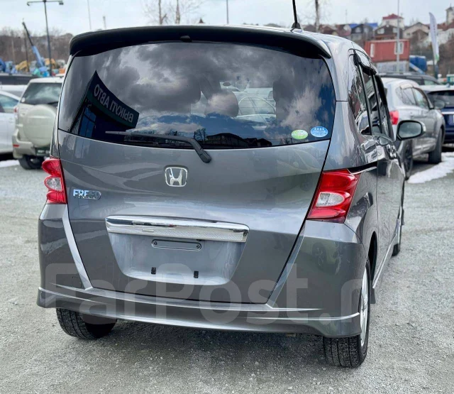 Honda Freed. �������, ��������, 1.5 (118��.�.), ������, 148 000����. ��, �/� ����