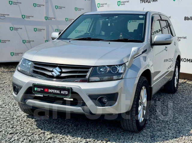 Suzuki Escudo. �������, 4wd, 2.4 (166��.�.), ������, 181 000����. �� ����