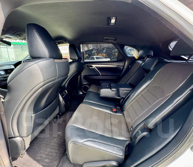 Lexus RX450h. �������, 4wd, 3.5 (262��.�.), ������, 183 000����. �� ����