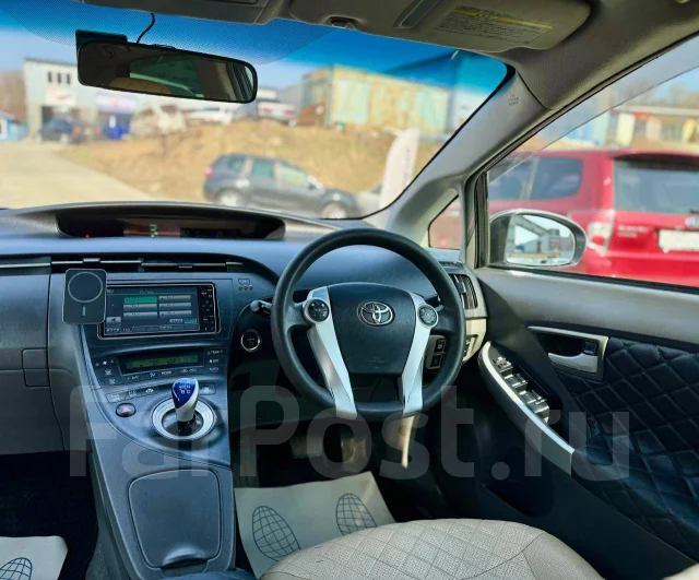 Toyota Prius. �������, ��������, 1.8 (99��.�.), ������, 287 000����. �� ����