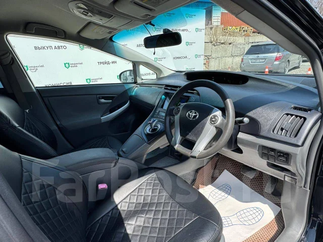 Toyota Prius. �������, ��������, 1.8 (99��.�.), ������, 179 000����. �� ����