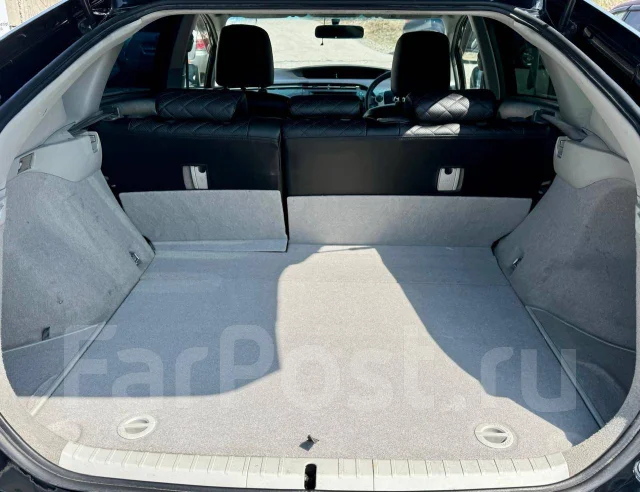 Toyota Prius. �������, ��������, 1.8 (99��.�.), ������, 179 000����. �� ����