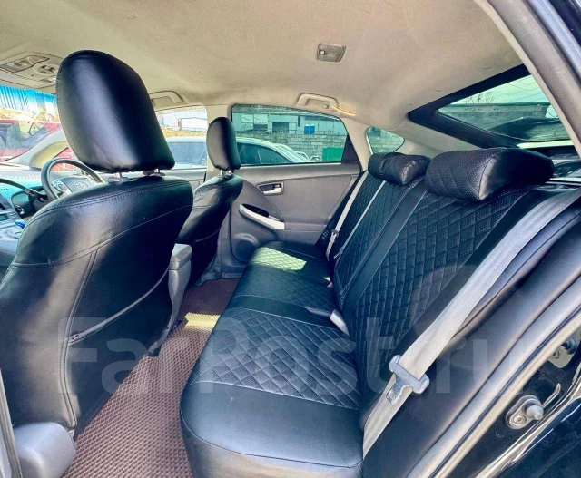 Toyota Prius. �������, ��������, 1.8 (99��.�.), ������, 179 000����. �� ����