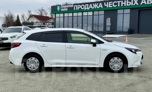 Toyota Corolla. �������, ��������, 1.8 (99��.�.), ������, 232 000����. �� ����