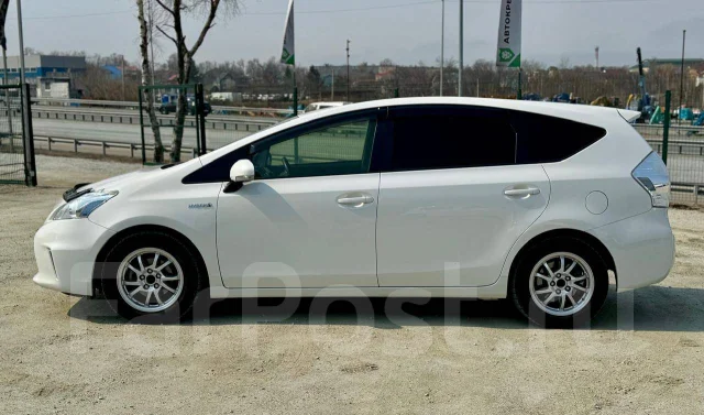 Toyota Prius a. �������, ��������, 1.8 (99��.�.), ������, 190 000����. �� ����