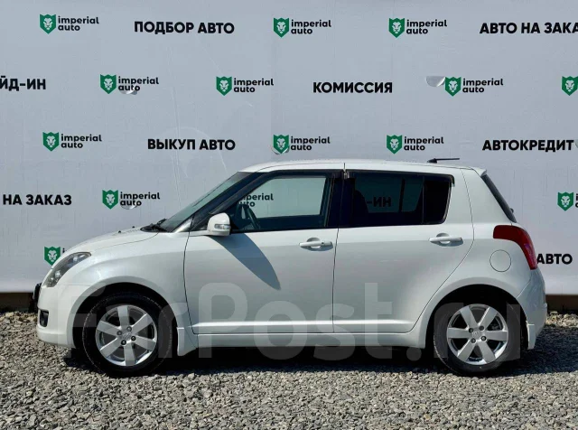 Suzuki Swift. �������, ��������, 1.2 (90��.�.), ������, 233 000����. �� ����